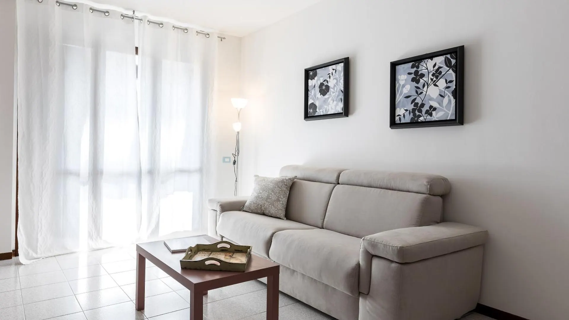Edoard Luxury Apartment Sirmione Italien